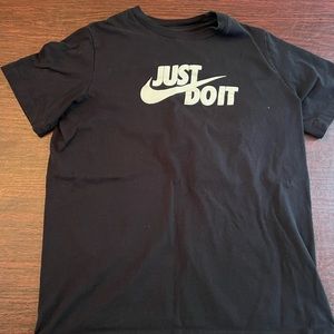 Kids Nike T-shirt
